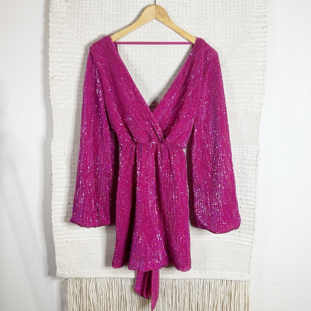 Hello Molly Hot Pink Sequin Static Memory Mini Dr… - image 1